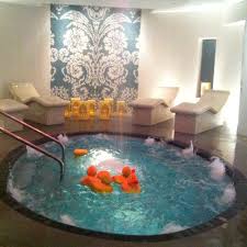 When bathtubs start to show their age, owners are often tempted to replace them altogether. Spa The Ritz Carlton In Ft Lauderdale Hot Tub Room Hot Tub Luxury Hotel