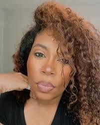 Marci Rodgers's Instagram, Twitter & Facebook