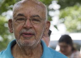 2 jump from second-floor window to escape blaze in Highland Park