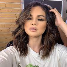 Selenagomez Via Aime Mua Selenagomez Selena Selenator Selenators Fans Selena Gomez Hair Selena Gomez Short Hair Hair Styles
