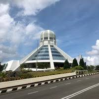 Dewan bandaraya kuching utara (dbku) or the commission of the city of kuching north is a local authority which administers kuching city centre and other areas. Photos At Dewan Bandaraya Kuching Utara Dbku 10 Tips From 1045 Visitors