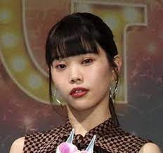 アイナ・ジ・エンド 中学では「いじめられ」高校は「あんまり行けてない」も見捨てずにいてくれた存在とは― スポニチ Sponichi Annex 芸能