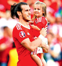 Find the perfect gareth bale children stock photo. Euro 2016 Uefa Unhappy About Gareth Bale S Daughter Alba On Pitch