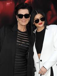 Kylie is isolating with the famous momager. Kris And Kylie Jenner Just Got High Tech Bathroom Makeovers Glamour