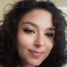 Samantha Fox added a temporary profile picture.