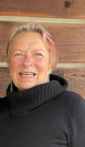 Recommendations for salons in Cabo for permanent eyeliner?