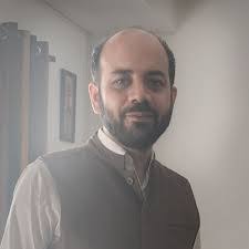 Stephen Perrot's Instagram, Twitter & Facebook