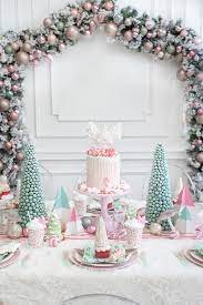 Planning a winter baby shower? 20 Gorgeous Winter Baby Shower Ideas The Postpartum Party