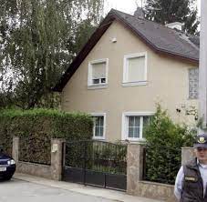 Luxuriöses haus zu verkaufen in strasshof an der nordbahn, niederösterreich. Osterreich Natascha Kampusch Entrumpelt Ihr Horror Haus Welt