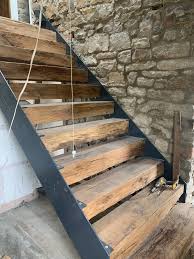 Beautiful Rustic Oak Sleeper Staircase Courtesy Of Apexloft Com Yorkshire I Ador New Ideas Rustic Staircase Stairs Design House Stairs