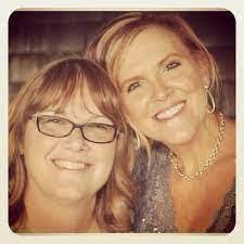 Donna Kratochvil's Instagram, Twitter & Facebook