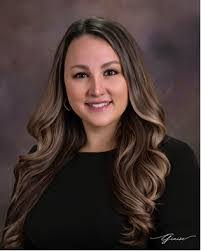 Lisa Beech's Instagram, Twitter & Facebook