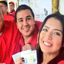 Hijos de Diosdado Cabello habrían salido de Venezuela usando el apellido  materno