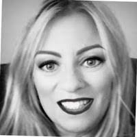 Debbie Barrios's Instagram, Twitter & Facebook