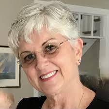 Pat Curry's Instagram, Twitter & Facebook