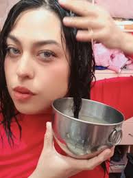 Receta para un cabello más lindo,largo y abundante . ingredientes: #linaza  #canela #romero #clavo de olor #jengibre ponemos todo en un recipiente y  hervimos por 15min, esperamos que enfríe y colocamos ...