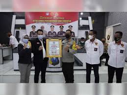54 tahun 2010 tentang standar biaya umum dan penatausahaan keuangan daerah di lingkungan pemerintah kabupaten bojonegoro. Cepat Tangani Kasus Anak Polres Bojonegoro Terima Penghargaan Dari Komnas Perlindungan Anak Beritabojonegoro Com