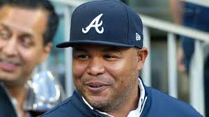 Former Braves CF Andruw Jones Will Have Number Retired by Team