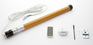 • le volet roulant hors sol permet de conserver tout ou partie de la chaleur accumulée dans la journée, et même de gagner jusqu'à 8°c. Motorisation De Volets Roulants Connectes Sans Fil 10 N M Diam 40 Mm Leroy Merlin