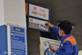 Xăng ron 95 không quá 29.824 đồng/lít; Gia XÄƒng Má»›i Nháº¥t Hom Nay