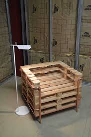 Product Design Experimentation By Jean Charles Kien Projets En Bois De Palette Palette Deco Mobilier Palette