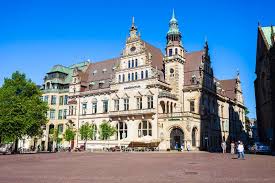 Just log in to manage your account, pay bills, view statements and more — all on your schedule. Bremer Bank Office Building In Bremen Editorial Photography Image Of Landmark Historical 53240582