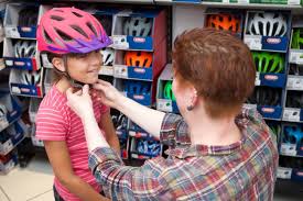 Der radhelm alpina hackney hat ein gesicht. Tipps Zum Fahrradhelm Vms Verkehrswacht Medien Service Gmbh