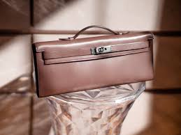 Hermes kelly cut potiron shiny porosus crocodile bag purse clutch palladium. Review Hermes Kelly Cut Purseblog