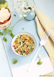 Une Salade Vegan Et 100 Crue Vraiment Surprenante Recette Choux Legume Chou Fleur Brocoli Taboule De Chou Fleur
