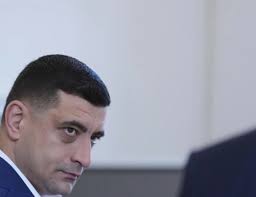 Elezioni Romania, vince il filoeuropeista Dan. Simion: "Rivendico la  vittoria"