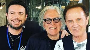 L'11 aprile del 1978 la casa discografica cgd pubblicò questo disco a 45 giri di riccardo fogli solista, ex pooh. Riccardo Fogli E Il Tradimento Della Moglie Parla Il Presunto Amante