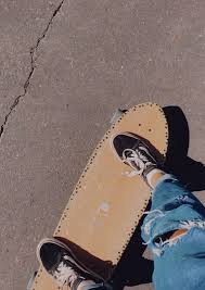 Graffiti aesthetic pictures wallpaper art grunge photography street art photography aesthetic wallpapers pictures. Aesthetic Grunge Skater Girl Aesthetic Wallpaper Novocom Top