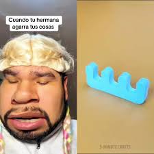 Como Cuando Mi Hermana Agarra Mis Cosas