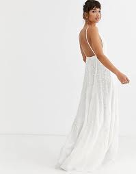 Maybe you would like to learn more about one of these? Asos Edition Hochzeitskleid Mit Tragern Und Perlen Und Paillettenverzierung Asos