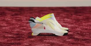 Tonight show, jimmy fallon, nike, go flyease. Nike Reveals Its First Hands Free Shoe The Go Flyease Curated