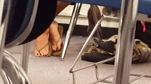 Spy video: Mexican girl in flip flop and red polish studying in library -  Feet9