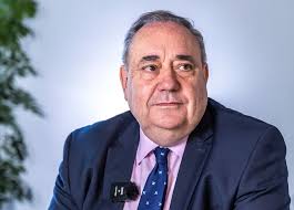 Alex Salmond died of 'suspected heart attack' as eyewitness reveals frantic  bid to save ex-FM