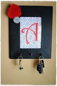 20 Diy Creative Key Holders Key Holder Diy Picture Frame Key Holder Home Crafts