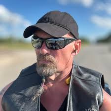 Interior finishing recommendations for Williamsburg cabin