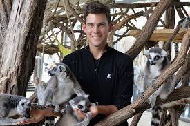 Born 3 september 1993) is an austrian professional tennis player. Thiem Besucht Seine Glucksbringer Tiergarten Schonbrunn