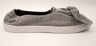 Black And White Converse Womens Size 7 New Converse Womens Black Chuck Taylor All Star Low Bow Knot Twill Shoes Size 7 Converse Comfort Black Chuck Taylors New Converse Converse