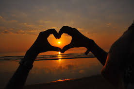 But with planning, you're due to have a wonderful experience in this charming beach town. Sonnenuntergang Am Strand Von Rimini Italien Sonnenuntergang Love Rimini Maxtours Jugendreisen Jugendreisen Sonnenuntergang Am Strand Sonnenuntergang