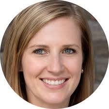 Smith Naomi's Instagram, Twitter & Facebook