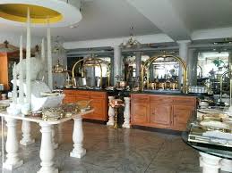 1993 wurde es umgestaltet und als hotel speziell für reisegruppen mit behinderten menschen wiedereröffnet. Das Weisse Hotel An Der Elbchaussee Bewertungen Fotos Preisvergleich Hamburg Tripadvisor