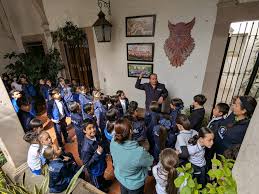 Alumnos del Colegio Gandhi visitan El Siglo de Durango