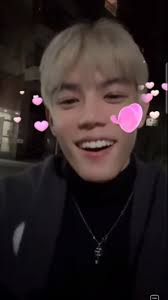 Liu cong : "Let me share with u something. Didn't I go to my grandfather's  place for New Year today?, Two of his granddaughters mentioned my previous  relationship. One of them said their classmate ...