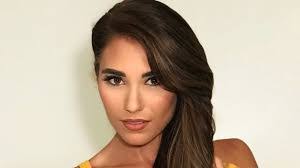 Jaclyn Hayden's Instagram, Twitter & Facebook