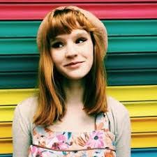 Anna Zoe's Instagram, Twitter & Facebook