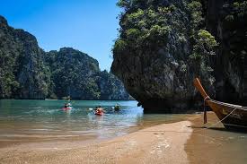We tell you how to make the most of your visit, where to stay when we speak of koh lanta, we are actually referring to an archipelago made up of 52 islands. 17 Amazing Things To Do In Koh Lanta Thailand Two Wandering Soles