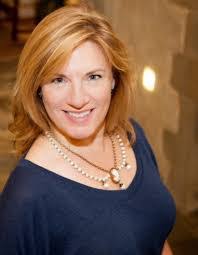 Amy Palmerton's Instagram, Twitter & Facebook